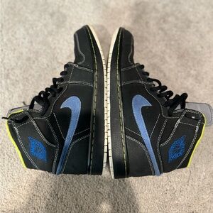 Size 9 - Air Jordan 1 Retro High Black Cyber Blue Sapphire